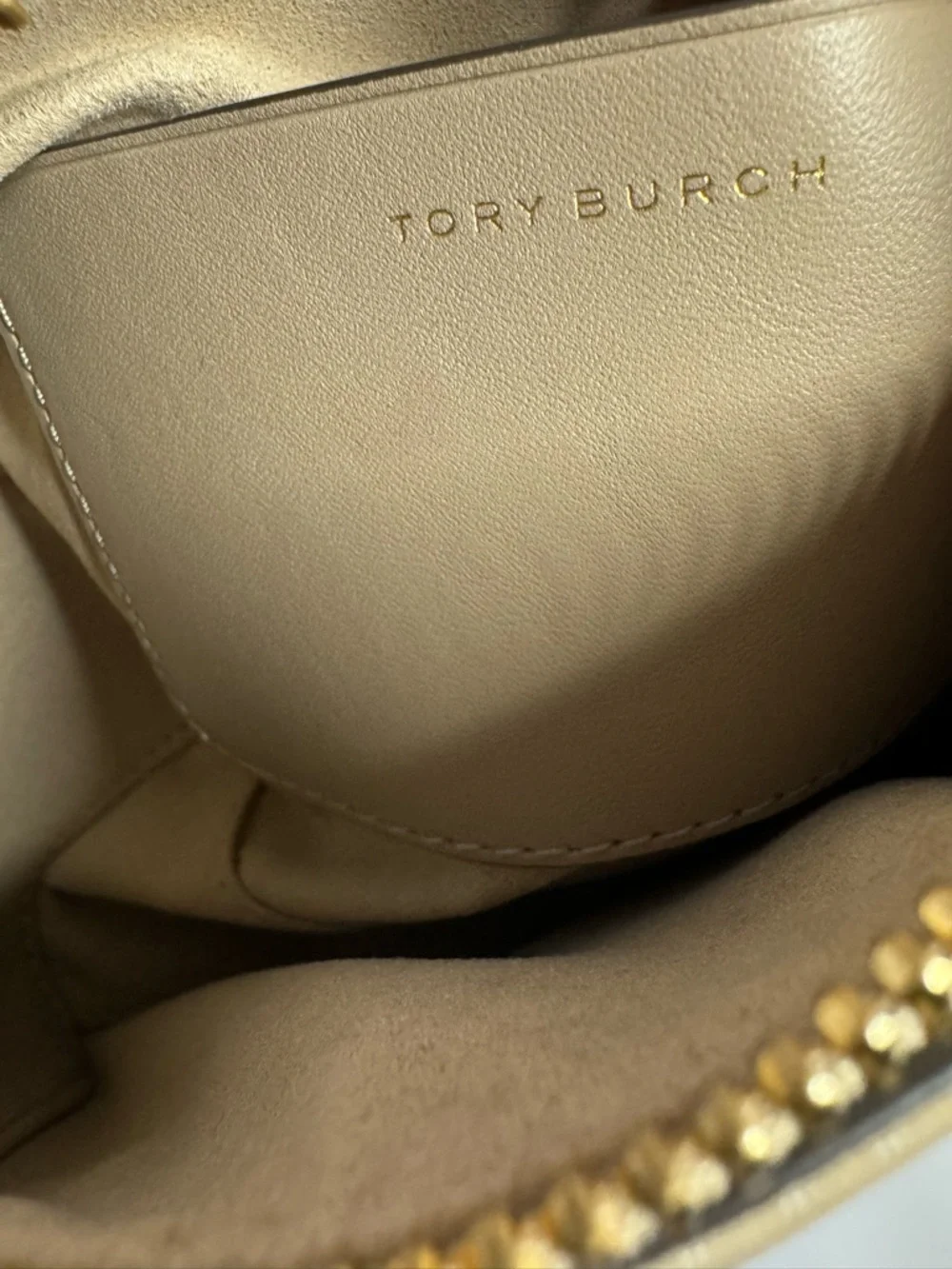 #261 Tory Burch Like New T Monogram Perforated Mini Barrel Bag Almond Flour - Picture 14 of 15